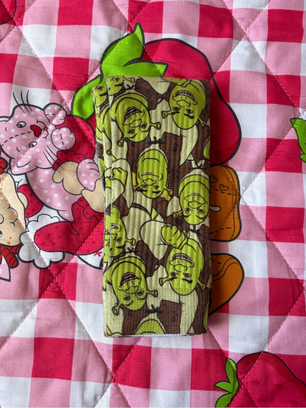 Shreck Socks - Picture 4 of 6